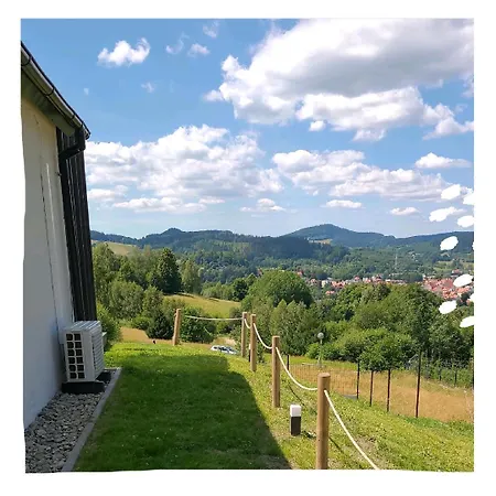 Cichosfera- Dom W Dusznikach-zdroj بيت للعطل دوشنيكي زدروي